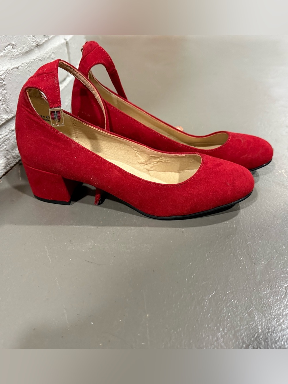 Chinese Laundry Red Suede Mid Block Heel Pumps